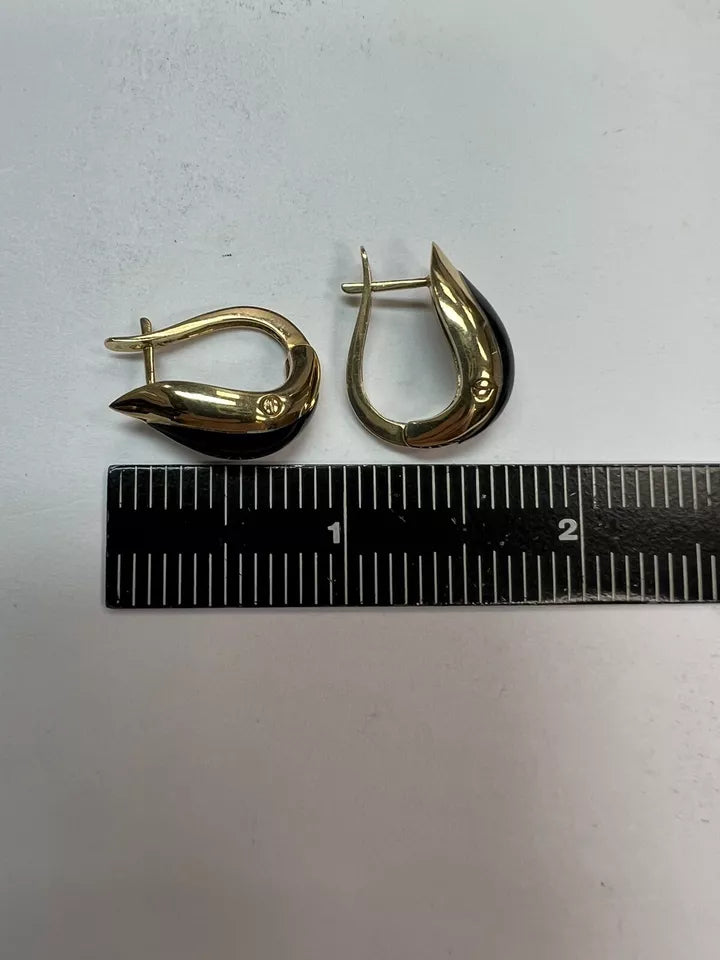 Retro Gold Black Onyx Ladies Huggie Earrings Circa 1960