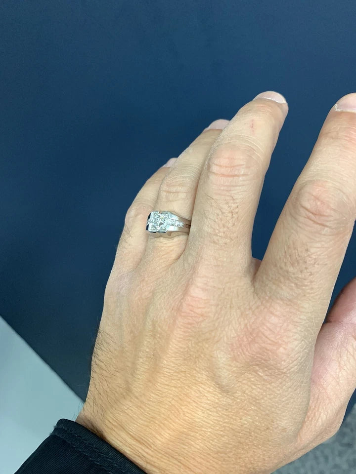 Retro Gold Menâ€™s 1.20 Carat Natural Old European G Color Diamond Ring Circa 1960