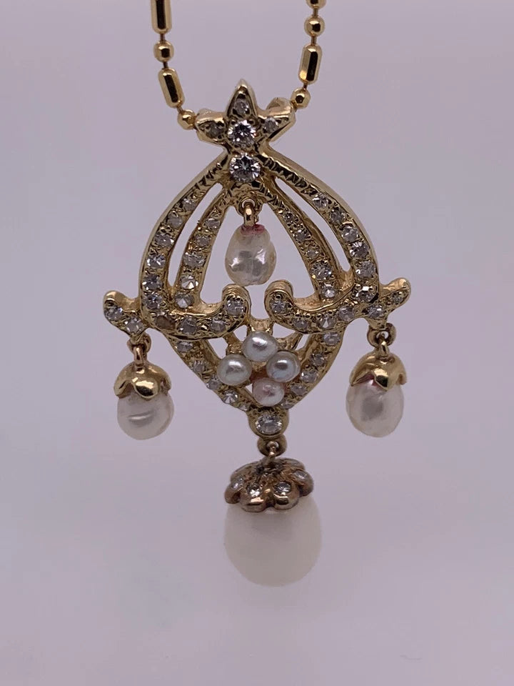 Retro Gold Pendant 0.70 Carat Natural Round Diamond & Pearl Circa 1950